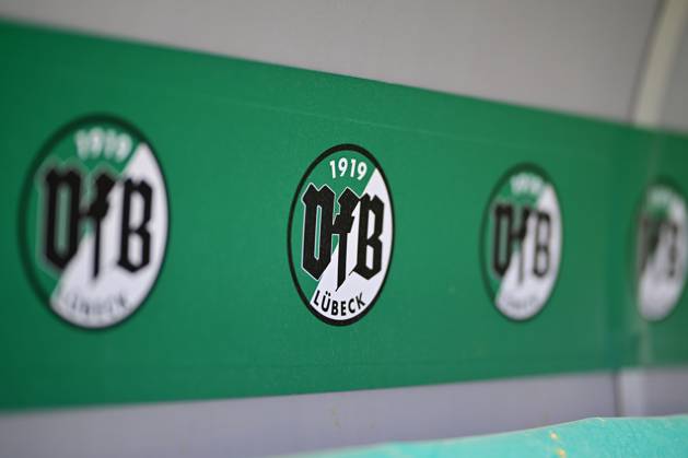 Soccer I Men I Season 2024 2025 I Regionalliga Nord I 25 Matchday I VfB Lübeck SSV Jeddeloh I 08 03 2025 Symbol, Symbol photo, Symbol image, Symbol picture, Image symbol, Signum Logo, Banner, Crest, Club color, Club emblem, Club logo, Flag, Flag, VfB Lübeck Lübeck Lübeck Stadion Lohmühle Schleswig Holstein Germany Copyright: xLobeca FelixxSchlikisx