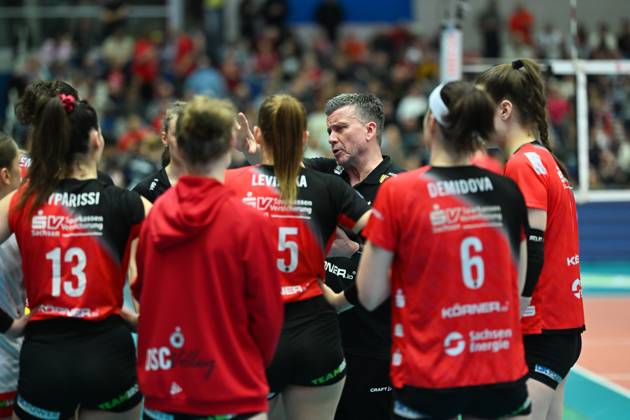 Alexander Waibl Head Coach Dresdner SC Dresdner SC vs Ladies in Black Aachen, 1 Volleyball Bundesliga Women, Season 2024 2025, 08 03 2025 Dresdner SC vs Ladies in Black Aachen, 1 Volleyball Bundesliga Women, Season 2024 2025, 08 03 2025 Dresden Copyright: xEibner-Pressefoto xHoepnerx EP_PHR