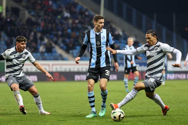 Maximilian Thalhammer SV Waldhof Mannheim, 31 and Justin Butler SV Sandhausen, No 10 at SV Waldhof Mannheim SV Sandhausen on 12 03 25 at Carl Benz Stadion, Mannheim xamx Photo Alfio Marino Copyright: