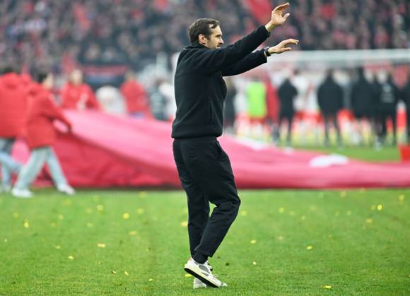 Soccer Bundesliga Season 2024 2025 Mewa Arena Mainz 15 03 2025 1 FSV Mainz 05 mz FC Freiburg fr 2 2 Coach Julian SCHUSTER SC Freiburg DFL REGULATIONS PROHIBIT ANY USE OF PHOTOGRAPHS AS IMAGE SEQUENCES AND OR QUASI VIDEO EDITORIAL USE ONLY NATIONAL AND INTERNATIONAL NEWS AGENCIES OUT Soccer Bundesliga 1 FSV Mainz 05