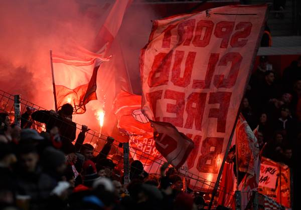 Soccer Bundesliga Season 2024 2025 Mewa Arena Mainz 15 03 2025 1 FSV Mainz 05 mz FC Freiburg fr DFL REGULATIONS PROHIBIT ANY USE OF PHOTOGRAPHS AS IMAGE SEQUENCES AND OR QUASI VIDEO EDITORIAL USE ONLY NATIONAL AND INTERNATIONAL NEWS AGENCIES OUT Soccer Bundesliga 1 FSV Mainz 05