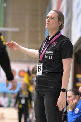 Miriam Hirsch TusSies Metzingen, Coach TusSies Metzingen vs BVB Borussia Dortmund Handball, Handball, HBF, 19 League Matchday, Season 2024 2025, 15 03 2025 TusSies Metzingen vs BVB Borussia Dortmund Handball, Handball, HBF, 19 League Matchday, Season 2024 2025, 15 03 2025 Metzingen Copyright: xEibner-Pressefoto TobiasxBaurx EP_TBR