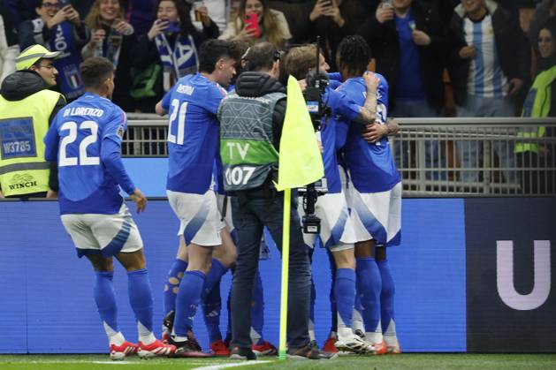 in the picture from l goal, goal, jubilation, goal celebration, joy, enthusiasm, celebrates, after 1 0, 20 03 2025, football, UEFA Nations League, quarter-final, Italy Germany, ITA, Milan, Stadio San Siro, Copyright: HMBxMedia xHeikoxBecker