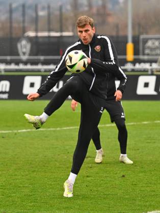Christoph Daferner, SG Dynamo Dresden, training, soccer, soccer, 3 Liga, Dritte Liga, season 2024 2025, AOK PLUS Walter Fritzsch Akademie, Messering 18, Dresden, Ostragehege, 26 03 2025,