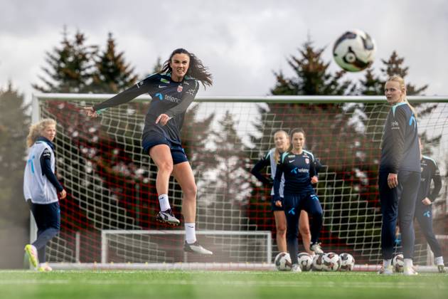 250403 Ingrid Syrstad Engen of the Norwegian women s national football team during a training session on April 3, 2025 in Reykjavik Photo Vegard Grott BILDBYRAN kod VG VG0740 bbeng fotboll football soccer fotball norge norway women dam nations league träning practice training trening Copyright: VEGARDxGRoTT BB250403VG018