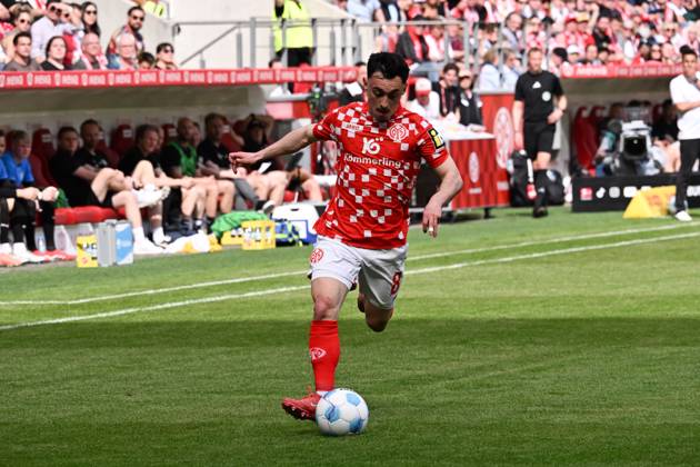 05 04 2025, xsltx, Soccer 1 Bundesliga, FSV Mainz 05 Holstein Kiel v l Paul Nebel 1 FSV Mainz 05 DFL DFB REGULATIONS PROHIBIT ANY USE OF PHOTOGRAPHS as IMAGE SEQUENCES and or QUASI VIDEO