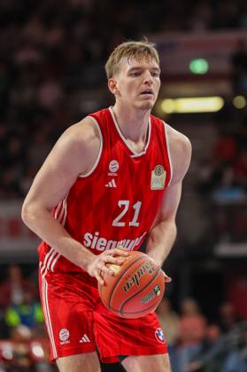 Justuz Hollatz FC Bayern Basketball, 21 , GER, FC Bayern Muenchen vs Basketball Loewen Braunschweig, Basketball, easycredit Basketball Bundesliga, BBL, 27 Matchday, Season 2024 2025, 06 04 2025, GER, FC Bayern Muenchen vs Basketball Loewen Braunschweig, Basketball, easycredit Basketball Bundesliga, BBL, 27 Matchday, Season 2024 2025, 06 04 2025 Muenchen Copyright: xEibner-Pressefoto JennixMaulx EP_JML