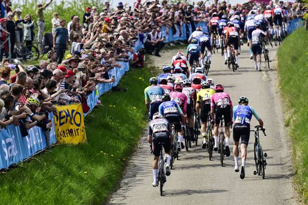 Cycling fans pictured during the men elite Amstel Gold Race one day cycling race, 255,9 km from Maastricht to Valkenburg, The Netherlands, Sunday 20 April 2025. DIRKxWAEM  x121309153x