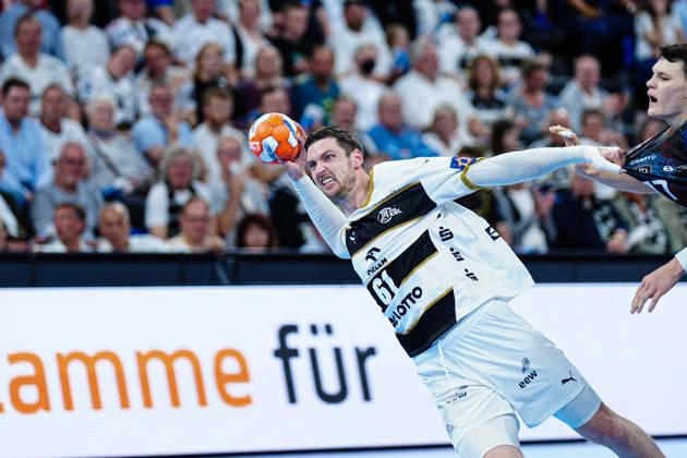 Throw Goal Hendrik Pekeler THW Kiel, 61 GER, THW Kiel vs Limoges Handball, Handball, EHF European League, Quarter-final, second leg, 2024 2025 season, 29 04 2025 GER, THW Kiel vs Limoges Handball, Handball, EHF European League, Quarter-final, second leg, 2024 2025 season, 29 04 2025 Kiel Copyright: xEibner-Pressefoto MarcelxvonxFehrnx EP_MFN