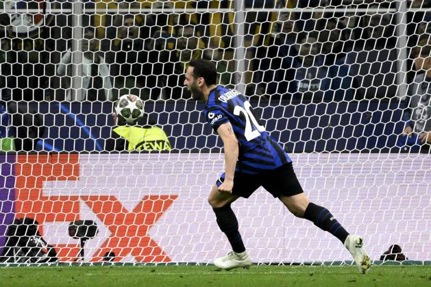 Hakan Calhanoglu of FC Internazionale scores the goal of 2-0 during the UEFA Champions League 2024 2025 semifinal between FC Internazionale and FC Barcelona, Barca at San Siro stadium in Milano (Italy), May 6, 2025. AndreaxStaccioli