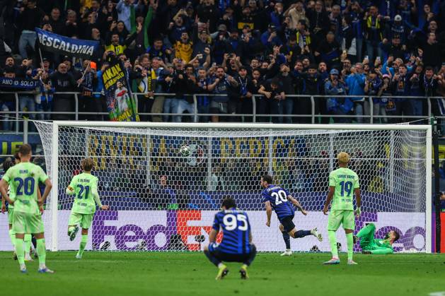 Hakan Calhanoglu of FC Internazionale scores a penalty during UEFA Champions League 2024 25 Semi Final - 2nd leg football match between FC Internazionale and FC Barcelona, Barca at San Siro Stadium Milan Italy on 06 May 2025. Milan Stadio Giuseppe Meazza Milan Italy Copyright: xEPhotopressx SP24-1189-055