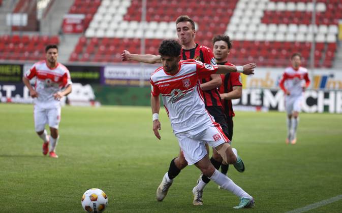 240525 Halle Saale Saxony Anhalt Leuna Chemie Stadion Sport Football Hallescher FC Halle HFC Regionalliga Nordost 4 Liga Männer Season 2024 2025 Landespokal FSA Final Cup Final 2025 Hallescher FC 1 FC Lok Stendal Serhat Polat 77 Hallescher FC , Felix Kaschlaw FC Lok Stendal