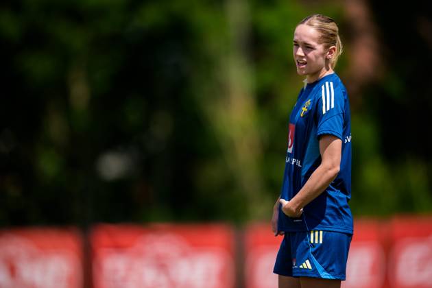 250528 Hanna Lundkvist of the Swedish women™s national football team during a training session on May 28, 2025 in Fidenza Photo Ludvig Thunman BILDBYRAN code LT LT0703 fotboll football soccer fotball träning practice training sverige sweden dam bbeng  Copyright: LUDVIGxTHUNMAN BB250528LT010