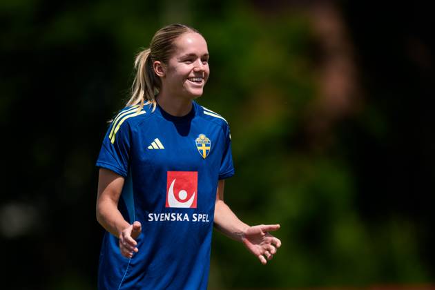 250528 Hanna Lundkvist of the Swedish women™s national football team during a training session on May 28, 2025 in Fidenza Photo Ludvig Thunman BILDBYRAN code LT LT0703 fotboll football soccer fotball träning practice training sverige sweden dam bbeng  Copyright: LUDVIGxTHUNMAN BB250528LT011