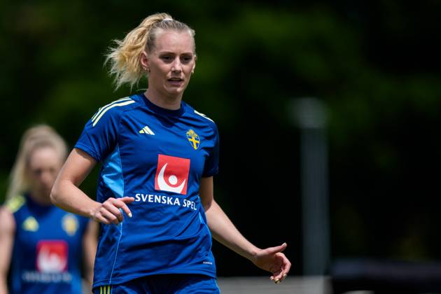 250528 Stina Blackstenius of the Swedish women™s national football team during a training session on May 28, 2025 in Fidenza Photo Ludvig Thunman BILDBYRAN code LT LT0703 fotboll football soccer fotball träning practice training sverige sweden dam bbeng  Copyright: LUDVIGxTHUNMAN BB250528LT047