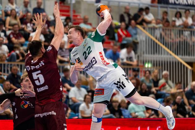 Erik PERSSON FRISCH AUF Goeppingen, 22 scores a goal, Action, Goal throw 1 VfL Potsdam POT vs FRISCH AUF Goeppingen FAG , Handball, Men, Daikin Handball Bundesliga HBL , Matchday 32, Season 2024 2025, 31 05 2025 1 VfL Potsdam POT vs FRISCH AUF Goeppingen FAG , Handball, Men, Daikin Handball Bundesliga HBL , Matchday 32, Season 2024 2025, 31 05 2025 Potsdam Copyright: xEibnerxPressefoto OliverxSchmidtx EP_OST