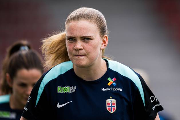250602 Signe Gaupset of the Norwegian women s national football team during a training session on June 2, 2025 in Sion Photo Marius Simensen BILDBYRAN COP 238 bbeng dam football fotball fotboll norge norway practice soccer training trening träning uefa women s nations league  Copyright: MARIUSxSIMENSEN BB250602BB501