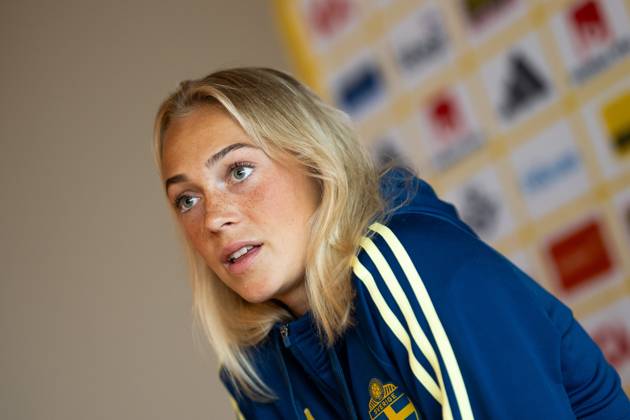 250623 Hanna Bennison of the Swedish women™s national football team at a press event on June 23, 2025 in Ahus Photo Mathias Bergeld BILDBYRAN kod MB MB1149 fotboll football soccer fotball pressträff event meeting sverige sweden dam bbeng  Copyright: MATHIASxBERGELD BB250623MB070