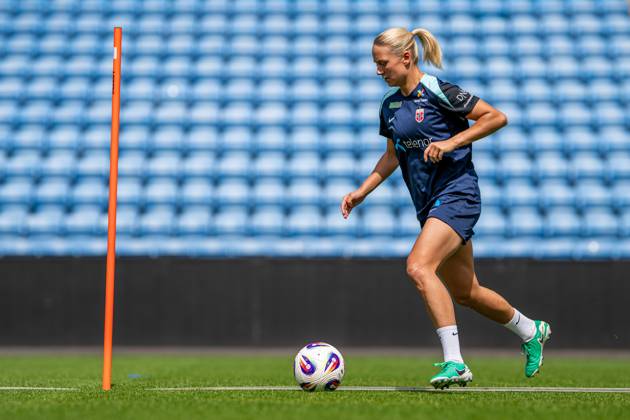 250623 Lisa Naalsund of the Norwegian women s national football team during a training session on June 23, 2025 in Oslo Photo Vegard Grott BILDBYRAN kod VG VG0769 bbeng fotboll football soccer fotball norge norway women dam träning practice training trening pre camp precamp  Copyright: VEGARDxGRoTT BB250623VG006