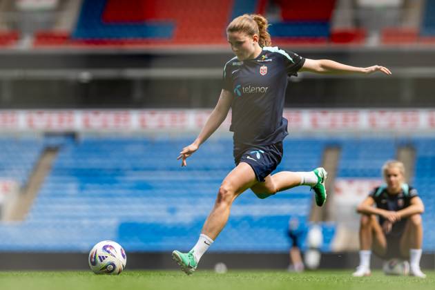 250623 Signe Gaupset of the Norwegian women s national football team during a training session on June 23, 2025 in Oslo Photo Vegard Grott BILDBYRAN kod VG VG0769 bbeng fotboll football soccer fotball norge norway women dam träning practice training trening pre camp precamp  Copyright: VEGARDxGRoTT BB250623VG012