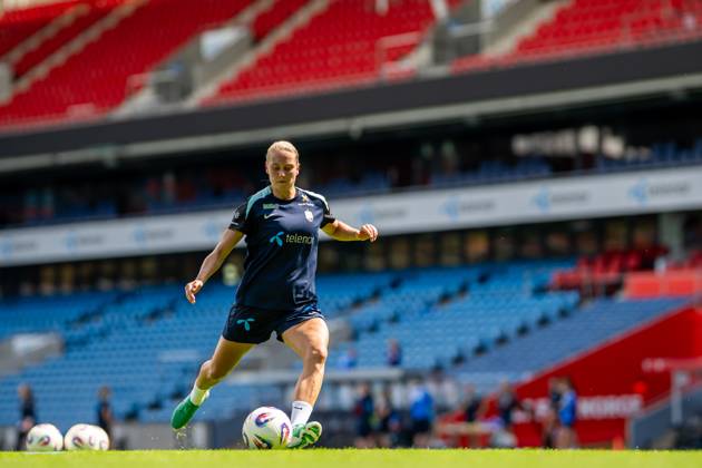 250623 Lisa Naalsund of the Norwegian women s national football team during a training session on June 23, 2025 in Oslo Photo Vegard Grott BILDBYRAN kod VG VG0769 bbeng fotboll football soccer fotball norge norway women dam träning practice training trening pre camp precamp  Copyright: VEGARDxGRoTT BB250623VG089