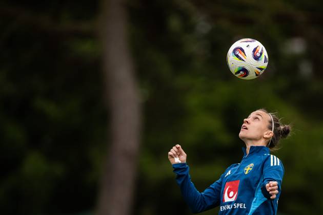 250625 Julia Zigiotti Olme of the Swedish women s national football team during a training session on June 25, 2025 in Ahus Photo Mathias Bergeld BILDBYRAN code MB MB1152 fotboll football soccer fotball träning practice training sverige sweden dam bbeng kvinner women Copyright: MATHIASxBERGELD BB250625MB025