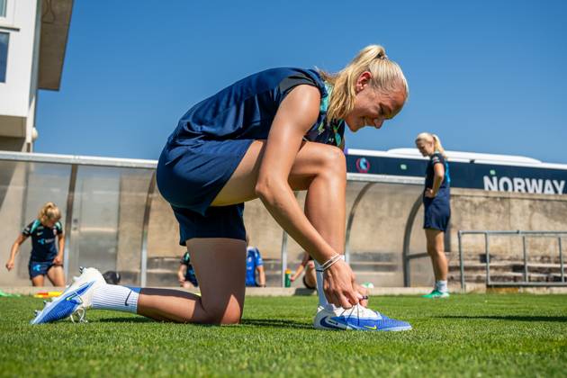 250630 Frida Maanum of the Norwegian women s national football team during a training session ahead of the UEFA Women s Euro 2025 on June 30, 2025 in Neuchatel Photo Vegard Grott BILDBYRAN kod VG VG0775 bbeng fotboll football soccer fotball fotballs em fotball em europamästerskap em uefa womens euro em 2025 träning practice training trening norge norway dam day 2 Copyright: VEGARDxGRoTT BB250630VG007
