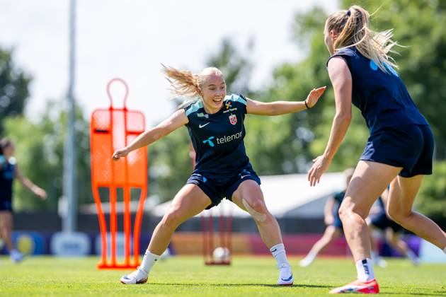 250630 Thea Bjelde of the Norwegian women s national football team during a training session ahead of the UEFA Women s Euro 2025 on June 30, 2025 in Neuchatel Photo Vegard Grott BILDBYRAN kod VG VG0775 bbeng fotboll football soccer fotball fotballs em fotball em europamästerskap em uefa womens euro em 2025 träning practice training trening norge norway dam day 2  Copyright: VEGARDxGRoTT BB250630VG039