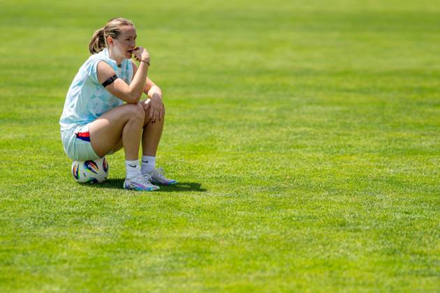 250705 Elisabeth Terland of the Norwegian women s national football team at a training session during the UEFA Women s Euro 2025 on July 5, 2025 in Neuchatel Photo Vegard Grott BILDBYRAN kod VG VG0780 bbeng fotboll football soccer fotball fotballs em fotball em europamästerskap em uefa womens euro em 2025 träning practice training trening norge norway dam day4 Copyright: VEGARDxGRoTT BB250705VG001