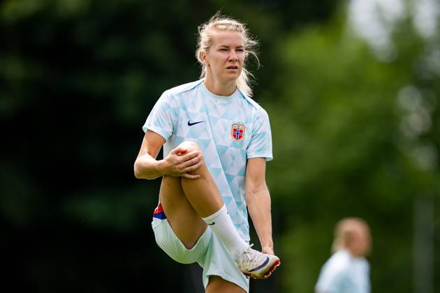 250715 Ada Hegerberg of the Norwegian women s national football team at a training session during the UEFA Women s Euro 2025 on July 15, 2025 in Neuchatel Photo Vegard Grott BILDBYRAN kod VG VG0787 bbeng fotboll football soccer fotball fotballs em fotball em europamästerskap em uefa womens euro em 2025 träning practice training trening norge norway dam day14  Copyright: VEGARDxGRoTT BB250715VG001