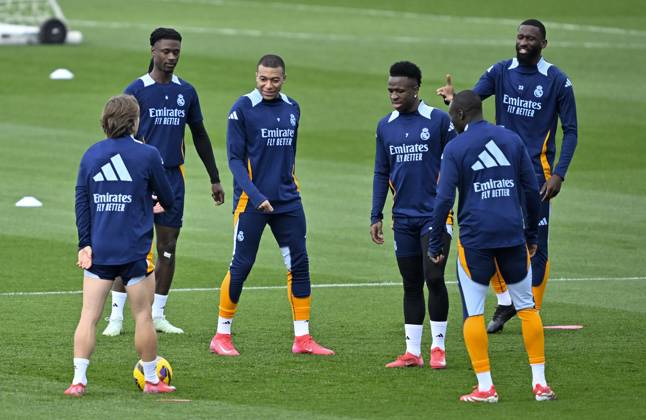 Training session of Real Madrid MADRID, SPAIN - FEBRUARY 28: Luka Modric (L), Eduardo Camavinga (2nd L), Kylian Mbappe (3rd L), Vinicius Junior (2nd R) ve Antonio Rudiger of Real Madrid attend training session at Valdebebas facilities ahead of LaLiga 26th week football match against Real Betis in Madrid, Spain on February 28, 2025. Madrid Spain. Editorial use only. Please get in touch for any other usage. Copyright: x2025xAnadoluxBurakxAkbulutx