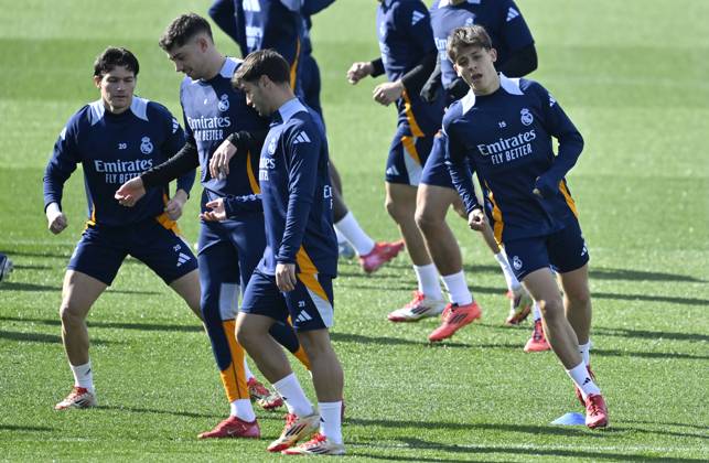 Training session of Real Madrid MADRID, SPAIN - FEBRUARY 14: Francisco Garcia, Federico Valverde, Brahim Diaz and Arda Guler of Real Madrid attend training session at Valdebebas facilities ahead of LaLiga 24th week football match against Osasuna in Madrid, Spain on February 14, 2025. Madrid Spain. Editorial use only. Please get in touch for any other usage. Copyright: x2025xAnadoluxBurakxAkbulutx
