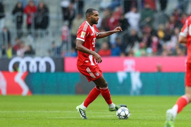 Jonathan Tah FC Bayern Muenchen, 04 with ball, GER, FC Bayern Muenchen vs Olympique Lyon, Football, Test match, Season 2025 2026, 02 08 2025, GER, FC Bayern Muenchen vs Olympique Lyon, Football, Test match, Season 2025 2026, 02 08 2025 Muenchen Copyright: xEibner-Pressefoto JennixMaulx EP_JML
