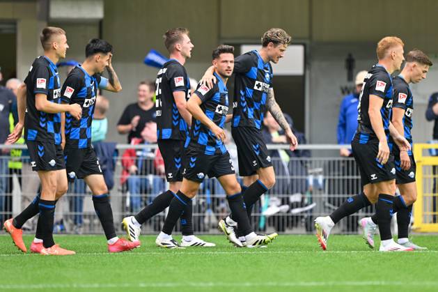 Paderborn, Home Deluxe Arena, 02 08 25, GER, Herren, 2 Bundesliga, Saison 2025 2026, SC Paderborn 07 KSV Holstein Kiel Bild Marcel HOFFMEIER Paderborn jubilates after his goal for 1 0 DFL regulations prohibit any use of photographs as image sequences and or quasi video NRW Germany