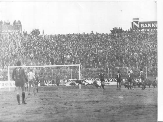 Football Bundesliga Eintracht Brunswick Hertha BSC 2 1 2 1 u B Z a Torszene 13 03 1971 in Brunswick Stadium Hamburg Road
