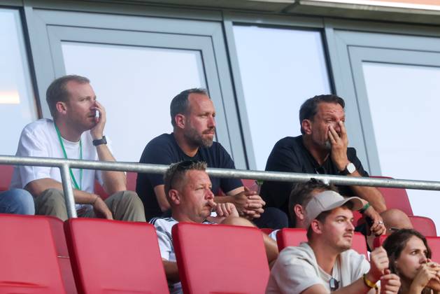 Managing Director Finance Michael Stroell FC Augsburg , President Markus Krapf FC Augsburg , FC Augsburg vs AFC Sunderland, Soccer, Test match, 09 08 2025 Augsburg Bayern Germany Copyright: xkolbert-press ChristianxKolbertx