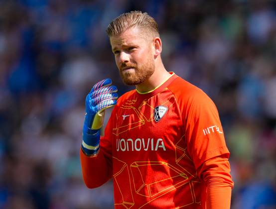 Timo Horn VfL Bochum 1848, 1 GER, VfL Bochum 1848 vs SV Elversberg, Football, 2 Bundesliga, Matchday 2, Season 2025 2026, 10 08 2025 DFL REGULATES PROHIBIT ANY USE OF PHOTOGRAPHS AS IMAGE SEQUENCES AND OR QUASI VIDEO GER, VfL Bochum 1848 vs SV Elversberg, Football, 2 Bundesliga, Matchday 2, Season 2025 2026, 10 08 2025 Bochum Copyright: xEibner-Pressefoto ScottxColemanx EP_SCN