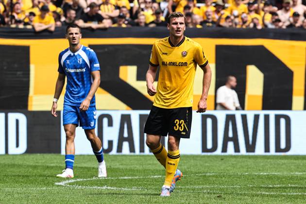 Christoph Daferner SG Dynamo Dresden,33 2 Soccer Bundesliga Season 2025 2026 SG Dynamo Dresden vs 1 FC Magdeburg at Rudolf Harbig Stadium in Dresden Action,Soccer,Man,Men,Germany,09 08 2025
