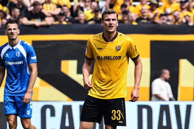 Christoph Daferner SG Dynamo Dresden,33 2 Soccer Bundesliga Season 2025 2026 SG Dynamo Dresden vs 1 FC Magdeburg at Rudolf Harbig Stadium in Dresden Action,Soccer,Man,Men,Germany,09 08 2025