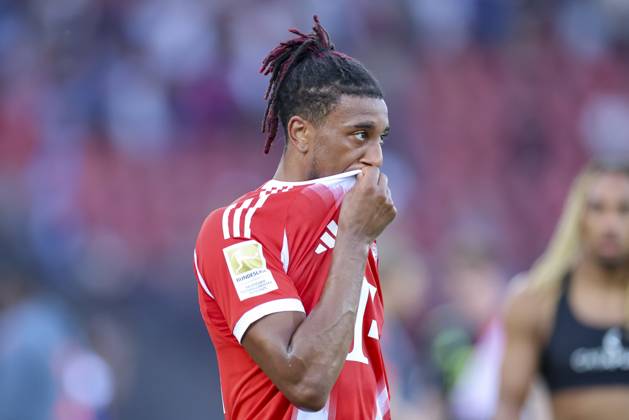 Michael Olise FC Bayern Muenchen looks disappointed, Pre Season Friendly, Grasshopper Club Zurich v FC Bayern Munich, Stadion Letzigrund on August 12, 2025 in Zurich, Switzerland Photo by Marco Steinbrenner DeFodi Images Michael Olise FC Bayern Muenchen looks disappointed, Pre Season Friendly, Grasshopper Club Zurich v FC Bayern Munich, Stadion Letzigrund, August 12, 2025 in Zurich, Switzerland Photo by Marco Steinbrenner DeFodi Images