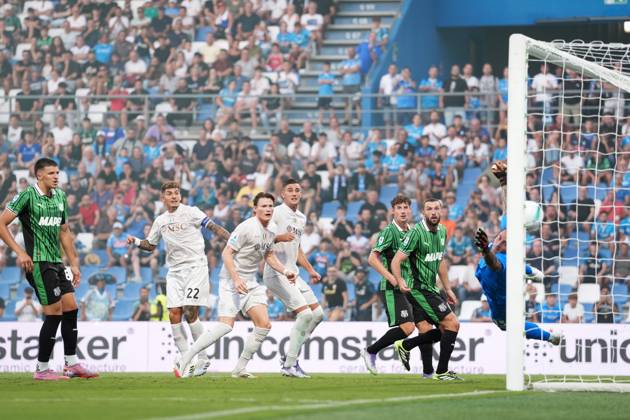 Napoli s Kevin De Bruyne goal 0-2 during the Serie A soccer match between Sassuolo and Napoli at the Mapei Stadium Città del Tricolore in Reggio Emilia, north Italy - Saturday, August 23, 2025 - - Soccer - Copyright: xMassimoxPaolone LaPressex