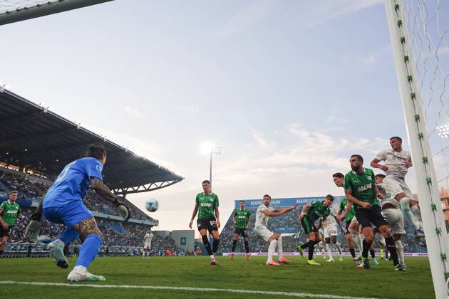 Napoli s Kevin De Bruyne goal 0-2 during the Serie A soccer match between Sassuolo and Napoli at the Mapei Stadium Cittˆ del Tricolore in Reggio Emilia, north Italy - Saturday, August 23, 2025 - - Soccer - Copyright: xMassimoxPaolone LaPressex