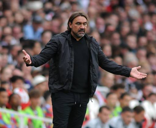 Football - 2025 2026 Premier League - Arsenal vs Leeds United - Emirates Stadium - Saturday 23rd August 2025 Leeds Manager Daniel Farke