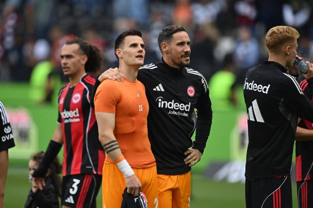 Schlussjubel, Jubel, jubeln, Freude, cheers, Torwart Michael ZETTERER F und Torwart Jens GRAHL F Fussball 1 Bundesliga Saison 2025 2026, 1 Spieltag, Spieltag1, matchday1, Eintracht Frankfurt F Werder Bremen HB 4 1 am 23 08 2025 im Deutsche Bank Park, Frankfurt Deutschland DFL regulations prohibit any use of photographs as image sequences and or quasi video Â
