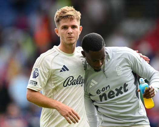 Crystal Palace v Nottingham Forest - Premier League James McAtee of Nottingham Forest and Callum Hudson-Odoi of Nottingham Forest participate in the Premier League match between Crystal Palace and Nottingham Forest at Selhurst Park in London, England, on August 24, 2025. London Greater London United Kingdom Copyright: xMIxNewsx originalFilename:fletcher-crystalp250824_npAuf