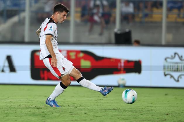 Christian Pulisic of AC Milan scores the goal of 0-2 during the Serie A football match between US Lecce and AC Milan at Ettore Giardiniero - via del Mare stadium in Lecce (Italy), August 29th, 2025. CesarexPurini