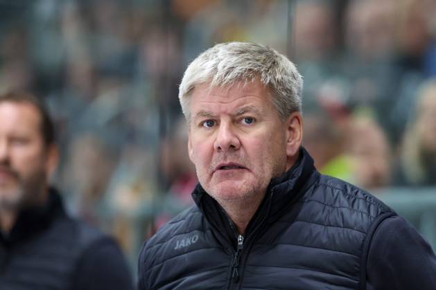 Head Coach Bill Peters Augsburger Panther , Augsburger Panther vs Graz99ers, Test match, Ice field hockey, Penny DEL, 31 08 2025 Augsburg Bayern Germany Copyright: xkolbert-press ChristianxKolbertx