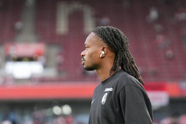 Jordy Makengo SC Freiburg, 33 , Germany, Football, 1 Bundesliga, 2 Matchday, 2025 2026, 1 FC Köln vs SC Freiburg, 31 08 2025, RheinEnergieSTADION, Cologne, Germany DFL REGULATIONS PROHIBIT ANY USE OF PHOTOGRAPHS AS IMAGE SEQUENCES AND OR QUASI VIDEO Köln RheinEnergieSTADION Nordrhein Westfalen Germany Copyright: xArnexAmbergx