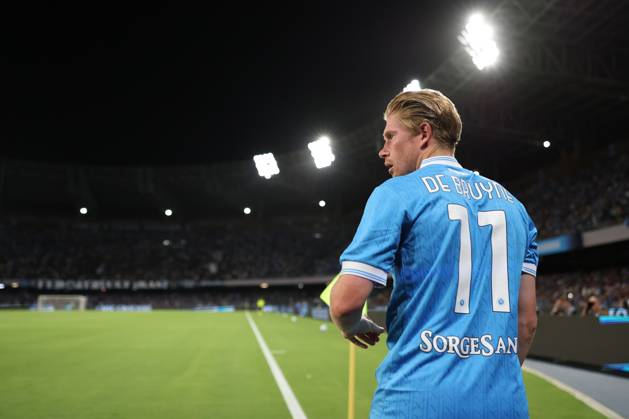 Napoli™s Kevin De Bruyne during the Serie A soccer match between Napoli and Cagliari at the Diego Armando Maradona Stadium in Naples, southern italy - Saturday , August 30 , 2025. - Soccer . Copyright: xAlessandroxGarofalo LaPressex