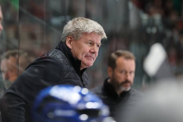Head Coach Bill Peters Augsburger Panther , Augsburger Panther vs Steinbach Black Wings Linz, Test match, Ice field hockey, 05 09 2025 Augsburg Bayern Germany Copyright: xkolbert-press DunjaxDietrichx